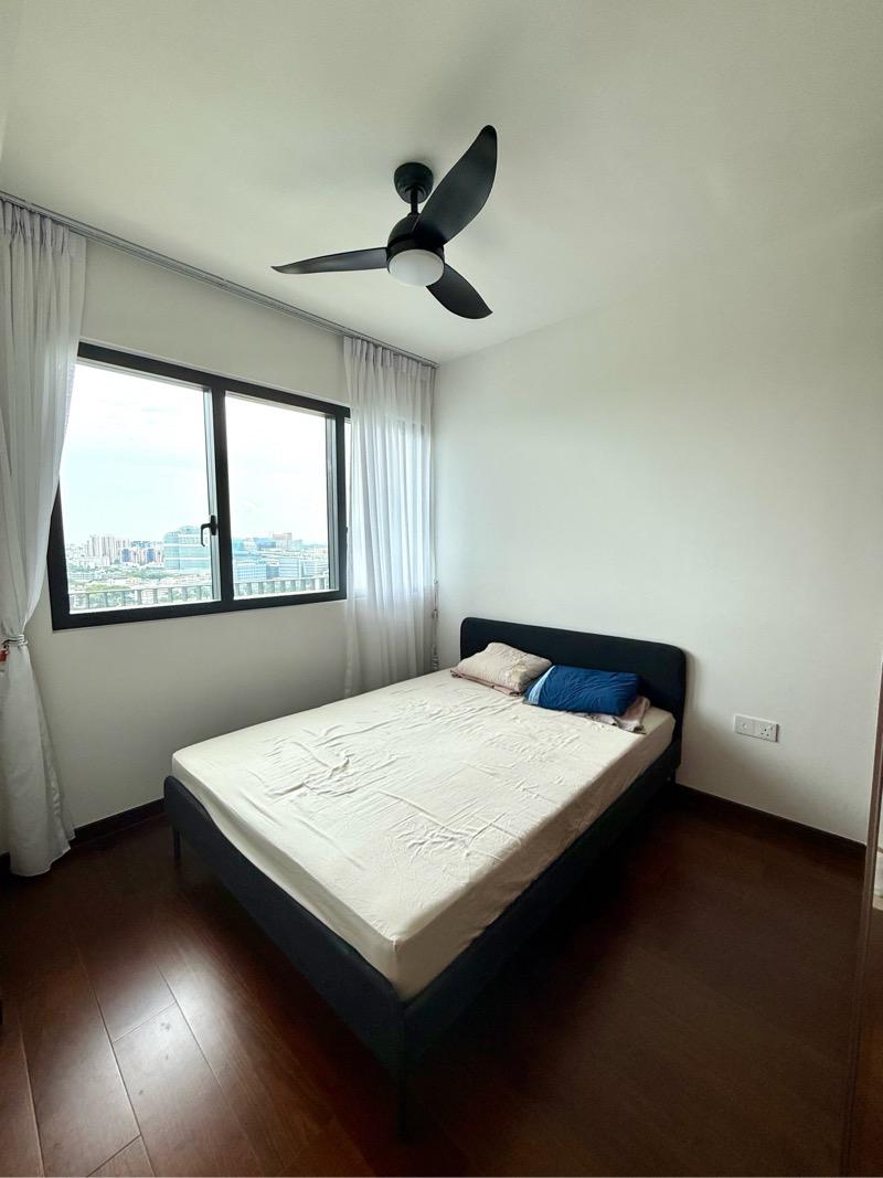 Condominium for Sale: D05, 117286