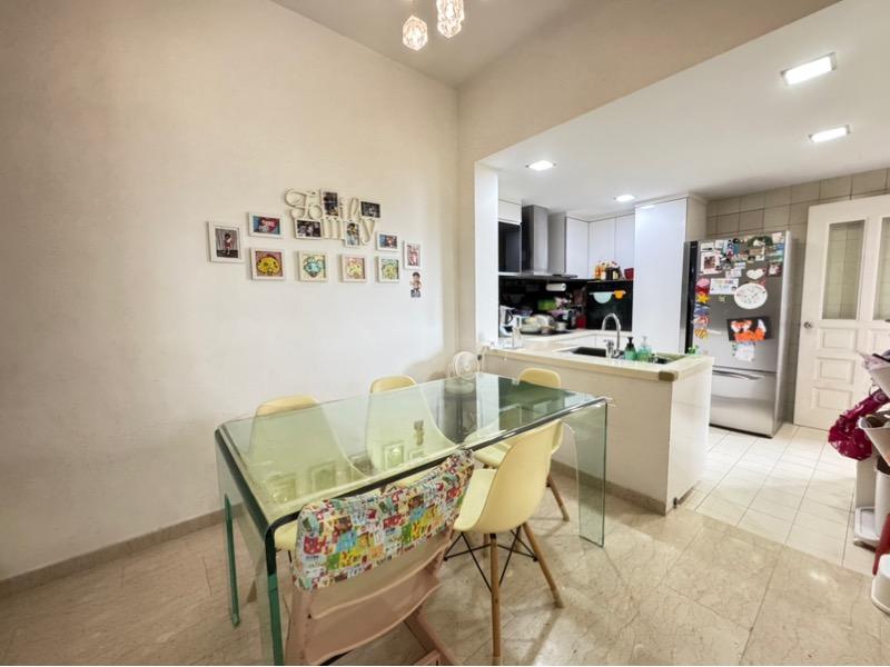 Carissa Park Condo Condominium For Sale, $1,150,000, 2 Bed 2 Bath 947 sqft $1,214.00 psf