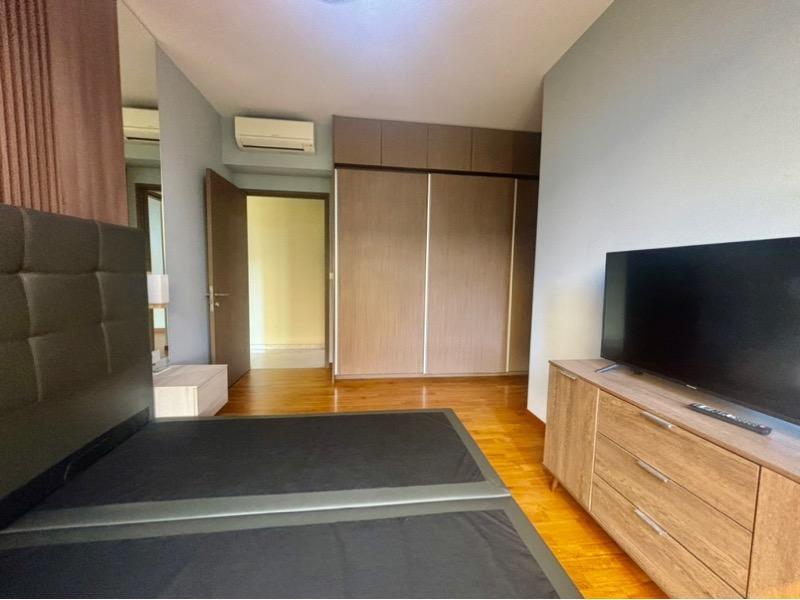 Seaside Residences Apartment For Sale, $2,450,000, 3 Bed 2 Bath 1,023 sqft $2,395.00 psf