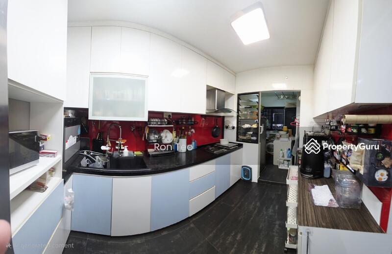 Prop-GPT: HDB Flat: D22 Boon Lay 679A Jurong West Central 1