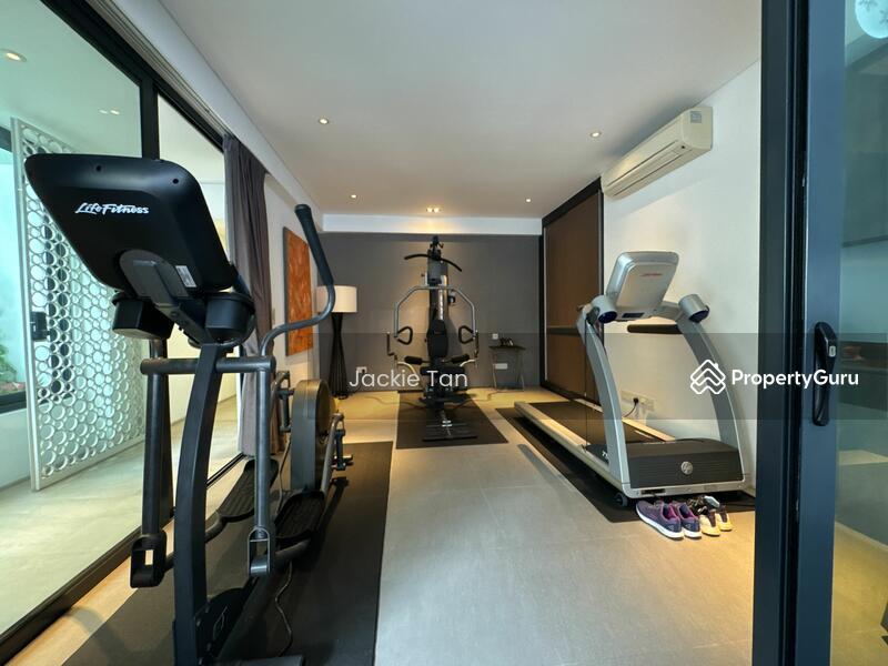 Must View, 9247 Sqft of Luxury Living