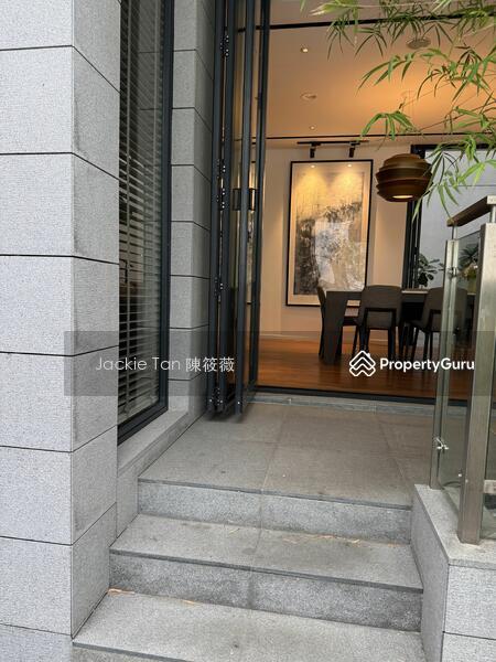 Must View, 9247 Sqft of Luxury Living