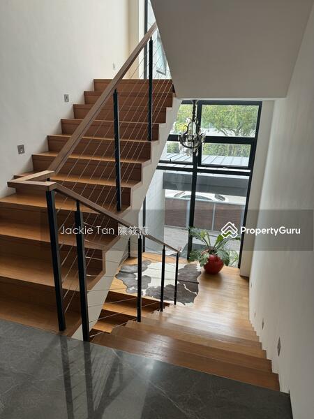 Must View, 9247 Sqft of Luxury Living