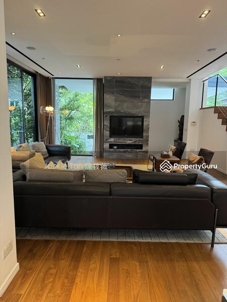 Must View, 9247 Sqft of Luxury Living