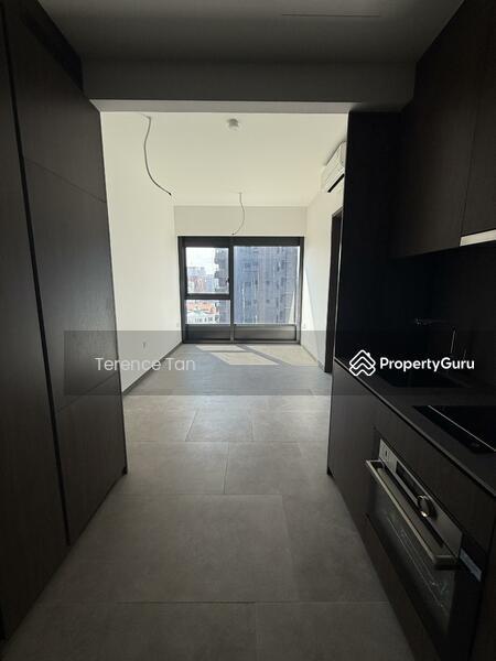 Condominium for Sale: Middle Road, D07, 188105