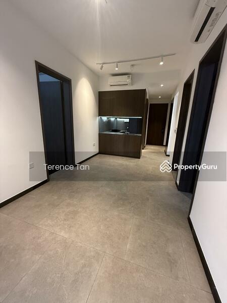Condominium for Sale: Middle Road, D07, 188105