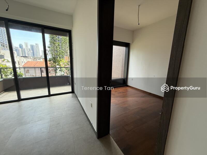 Condominium for Sale: Middle Road, D07, 188105