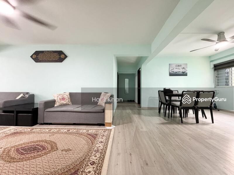Prop-GPT: HDB Flat: D27 Yishun 238 Yishun Ring Road