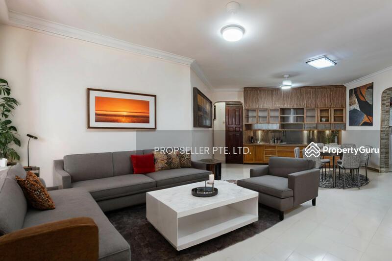 Prop-GPT: HDB Flat: D18 Tampines 276 Tampines Street 22