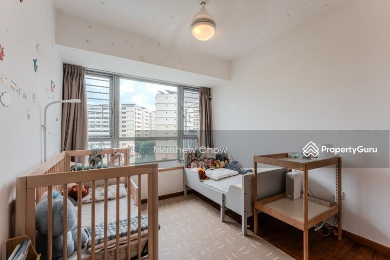 HDB Flat for Sale: Simei, D18, 521167