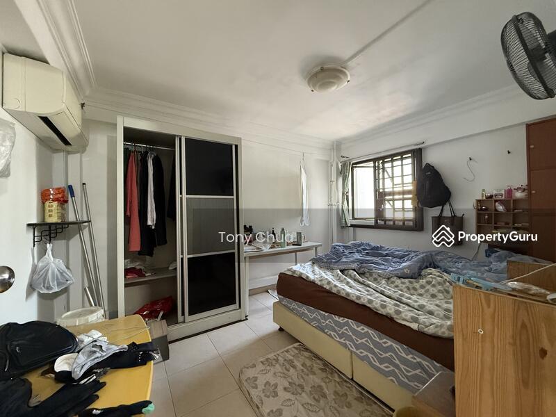 Prop-GPT: HDB Flat: D14 Geylang 11 Upper Boon Keng Road