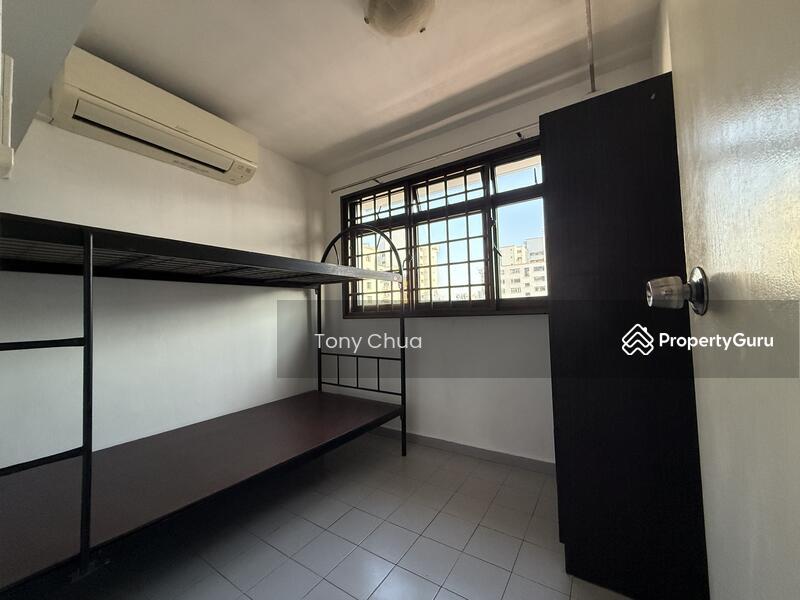 HDB Flat for Sale: Geylang, D14, 380011