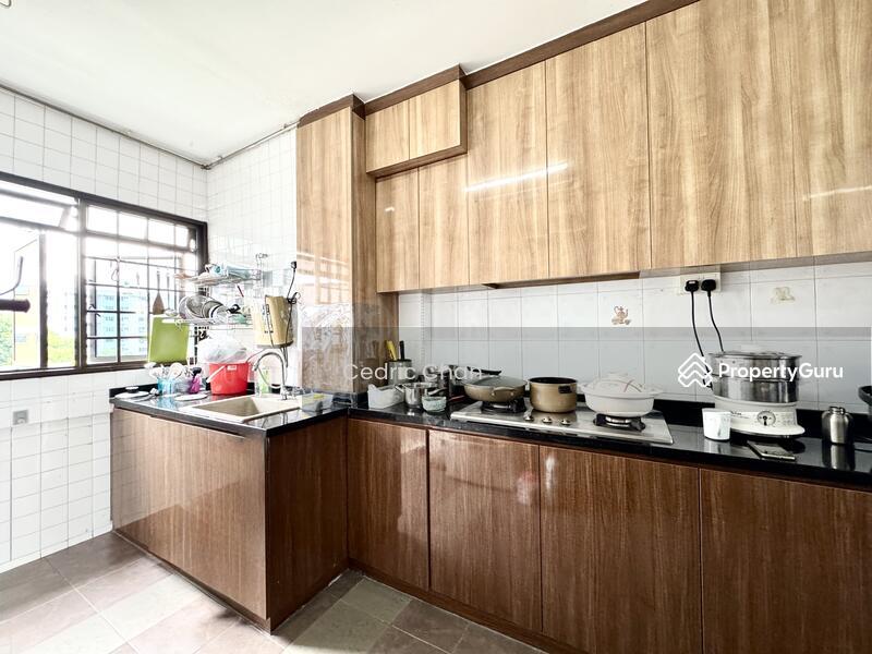 HDB Flat for Sale: Yishun, D27, 760304