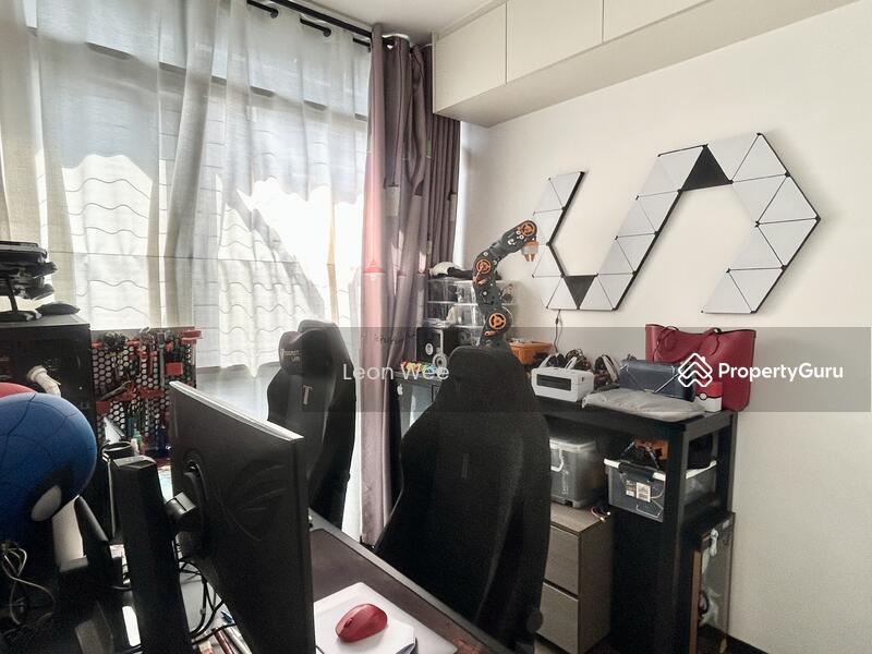 Condominium for Sale: Yishun, D27, 768008