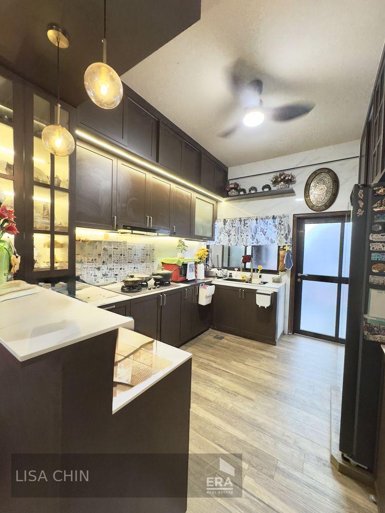 Serene Low Psf Freehold Condominium