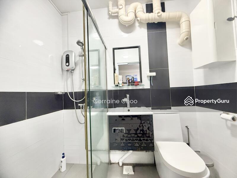 354 Woodlands Avenue 1