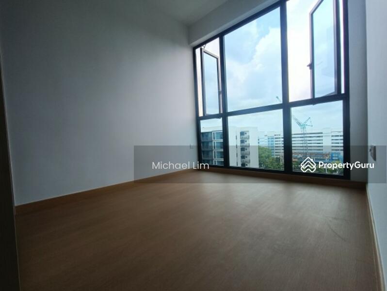 Prop-GPT: Condominium: D18 Tampines Treasure at Tampines