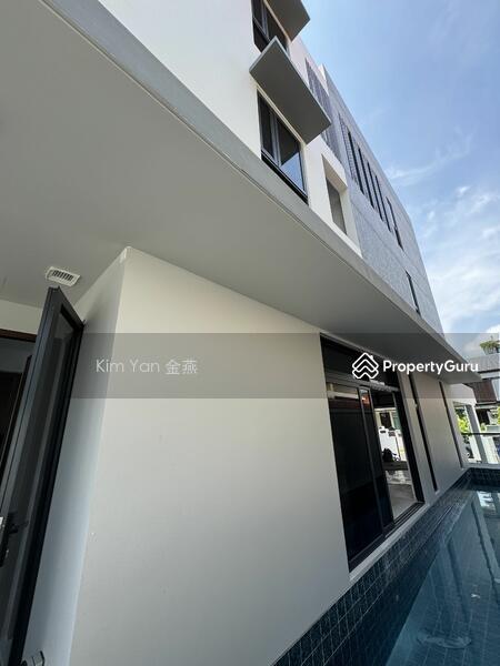 Brand New & Freehold Semi-D, 4 levels with Lift, Swimming Pool, 6+1 bedrooms