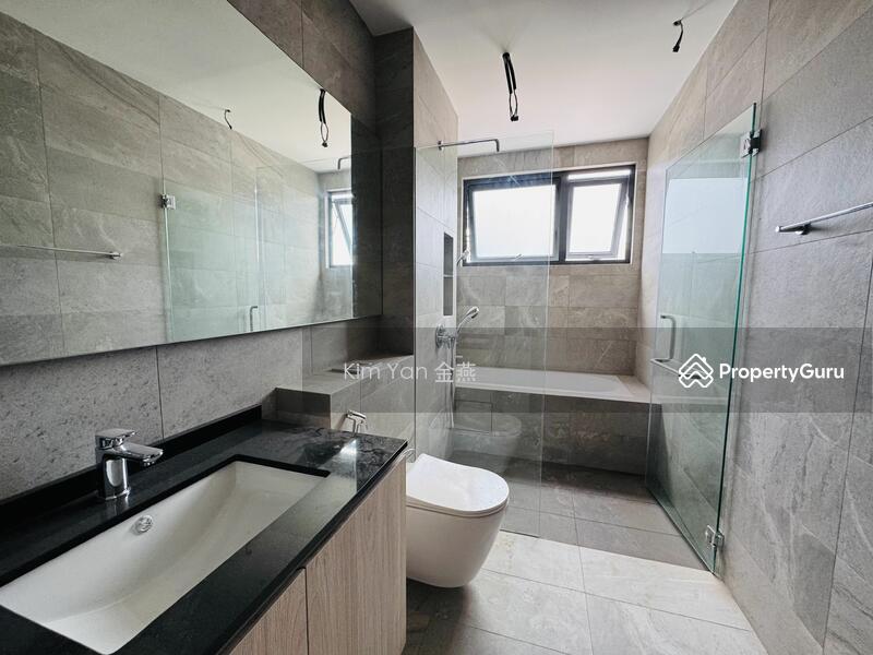 Brand New & Freehold Semi-D, 4 levels with Lift, Swimming Pool, 6+1 bedrooms