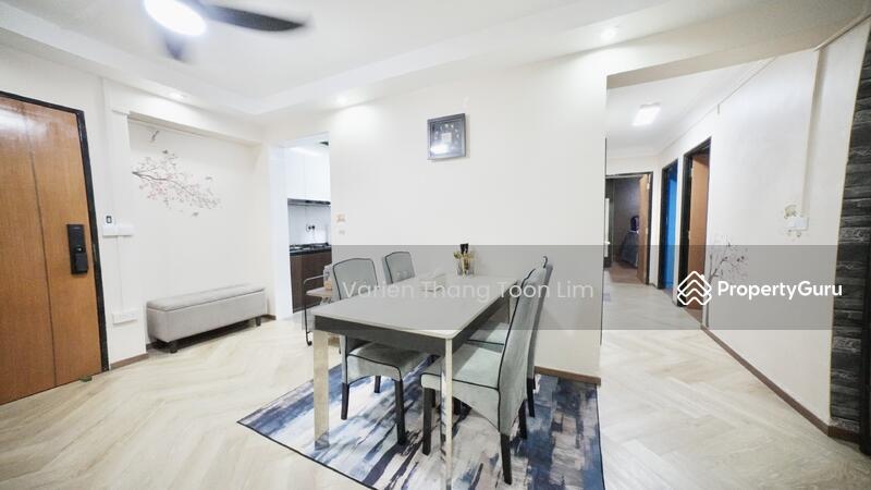 HDB Flat for Sale: D23, 672636