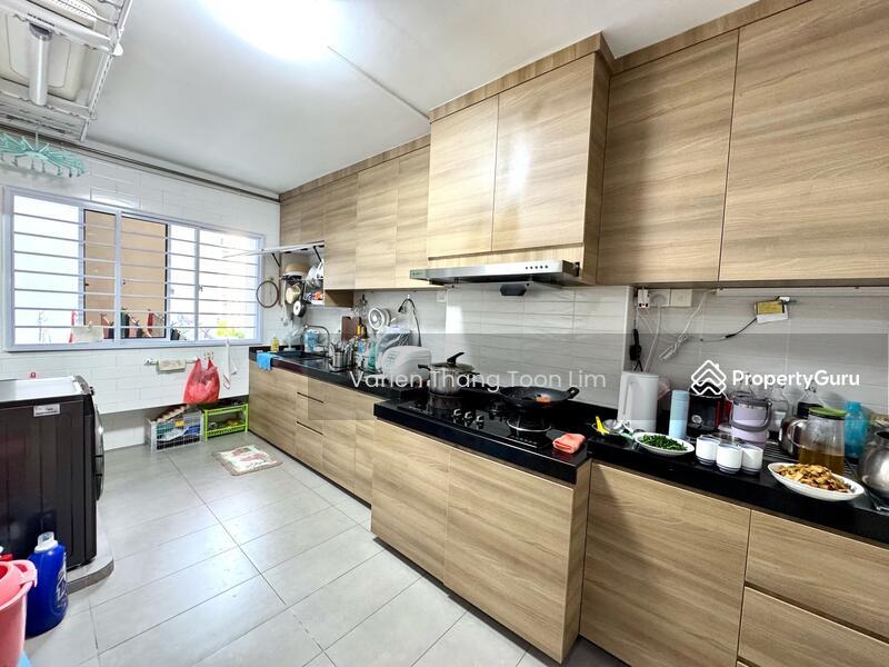 651 Pasir Ris Drive 10