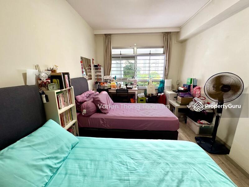 651 Pasir Ris Drive 10