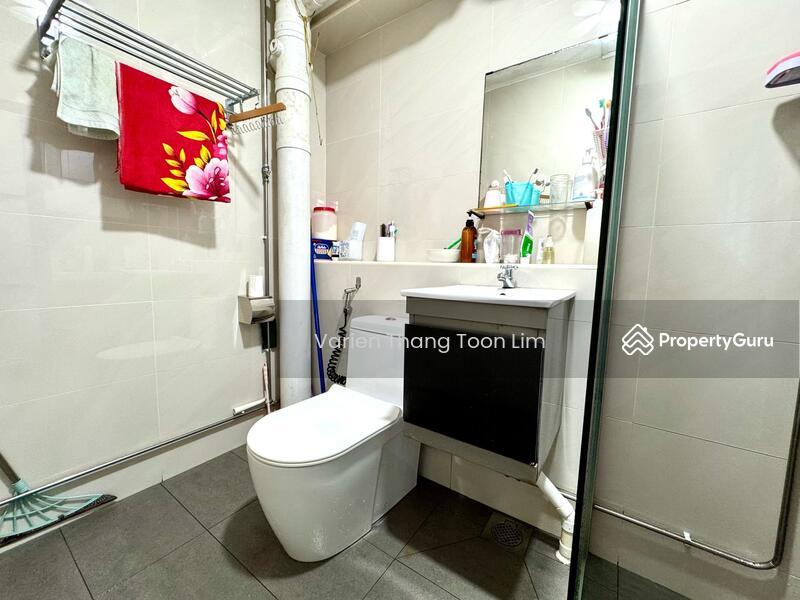 651 Pasir Ris Drive 10