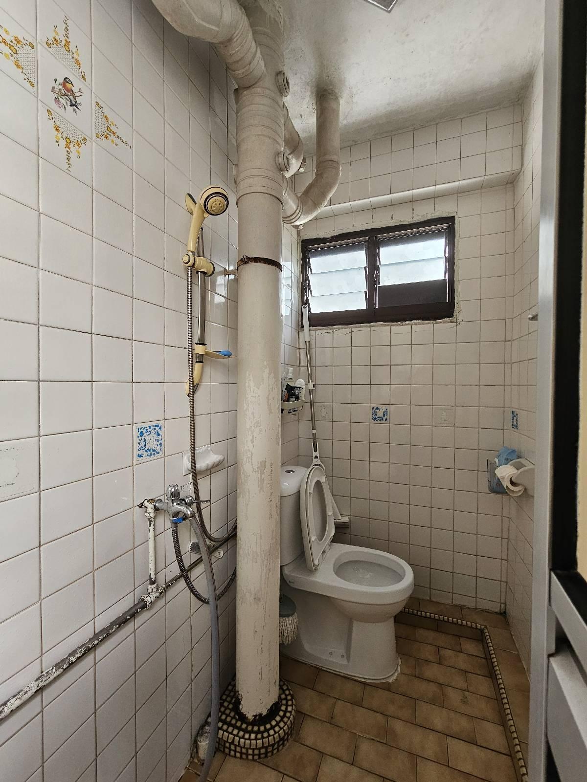 HDB Apartment for Sale: Yishun, D27, 760610