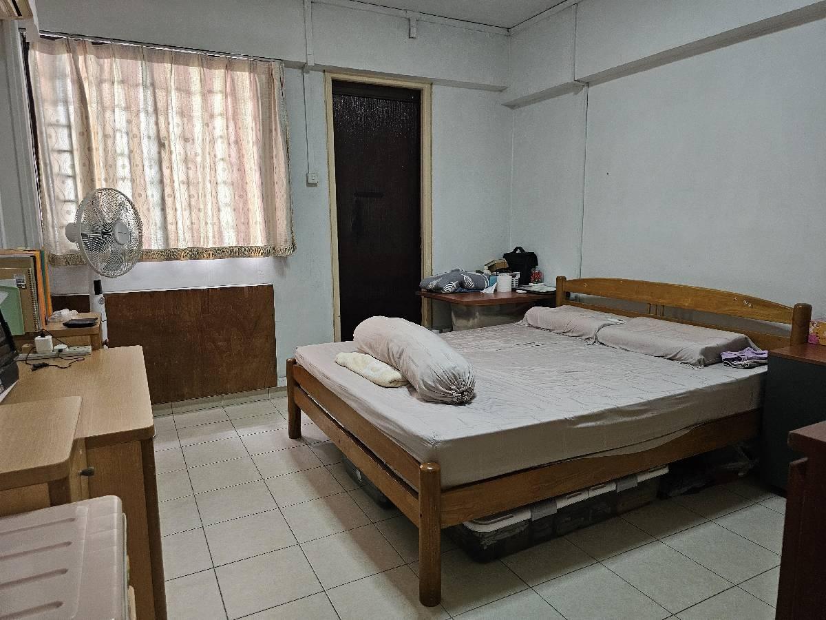 HDB Apartment for Sale: Yishun, D27, 760610
