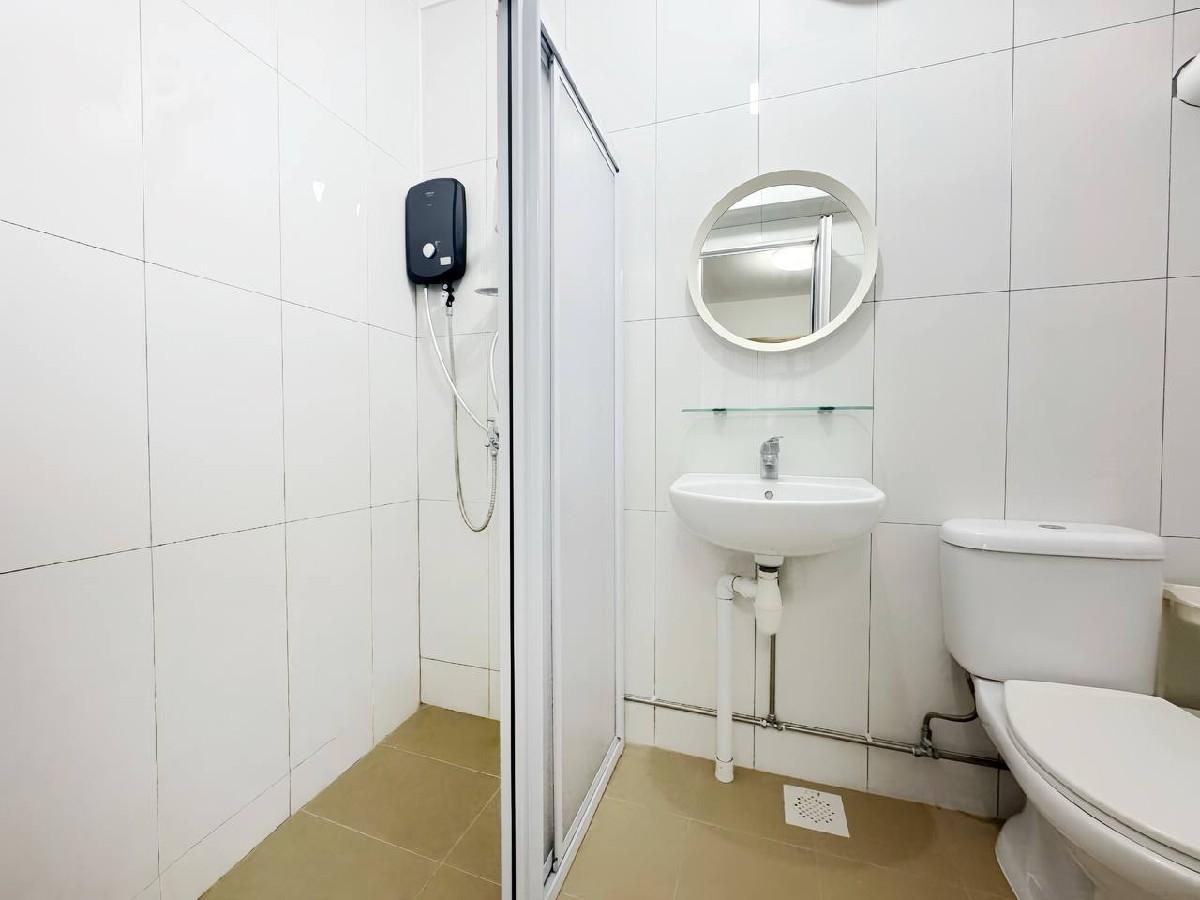 50 Lorong 5 Toa Payoh HDB Apartment For Sale, $880,000, 4 Bed 2 Bath 1,335 sqft $659.00 psf