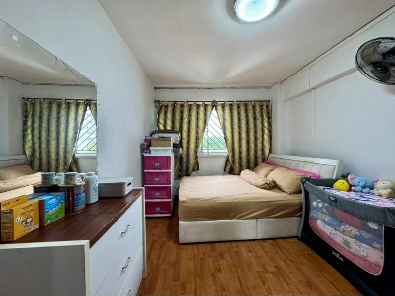 HDB Apartment for Sale: Serangoon, D19, 550216