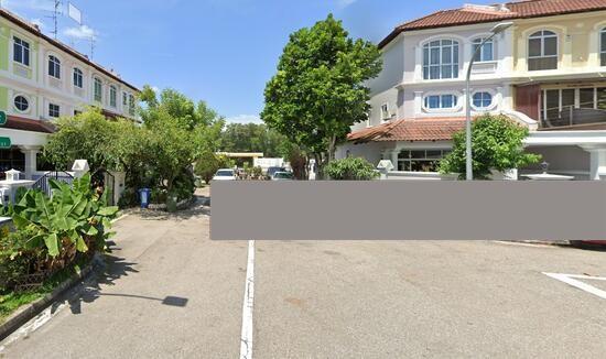 Prop-GPT: Terrace: D17 Loyang Loyang Villas