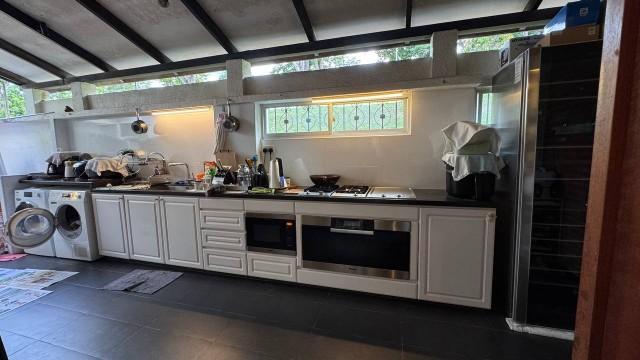 Greenwood Avenue Semi-Detached House For Sale, $8,500,000, 4 Bed 4 Bath 3,200 sqft $3,542.00 psf