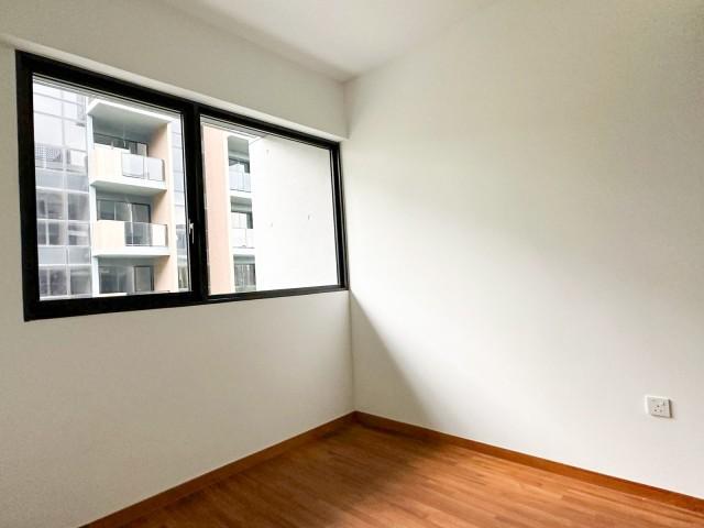 Kent Ridge Hill Residences Condominium For Sale, $1,290,000, 2 Bed 1 Bath 646 sqft $1,997.00 psf