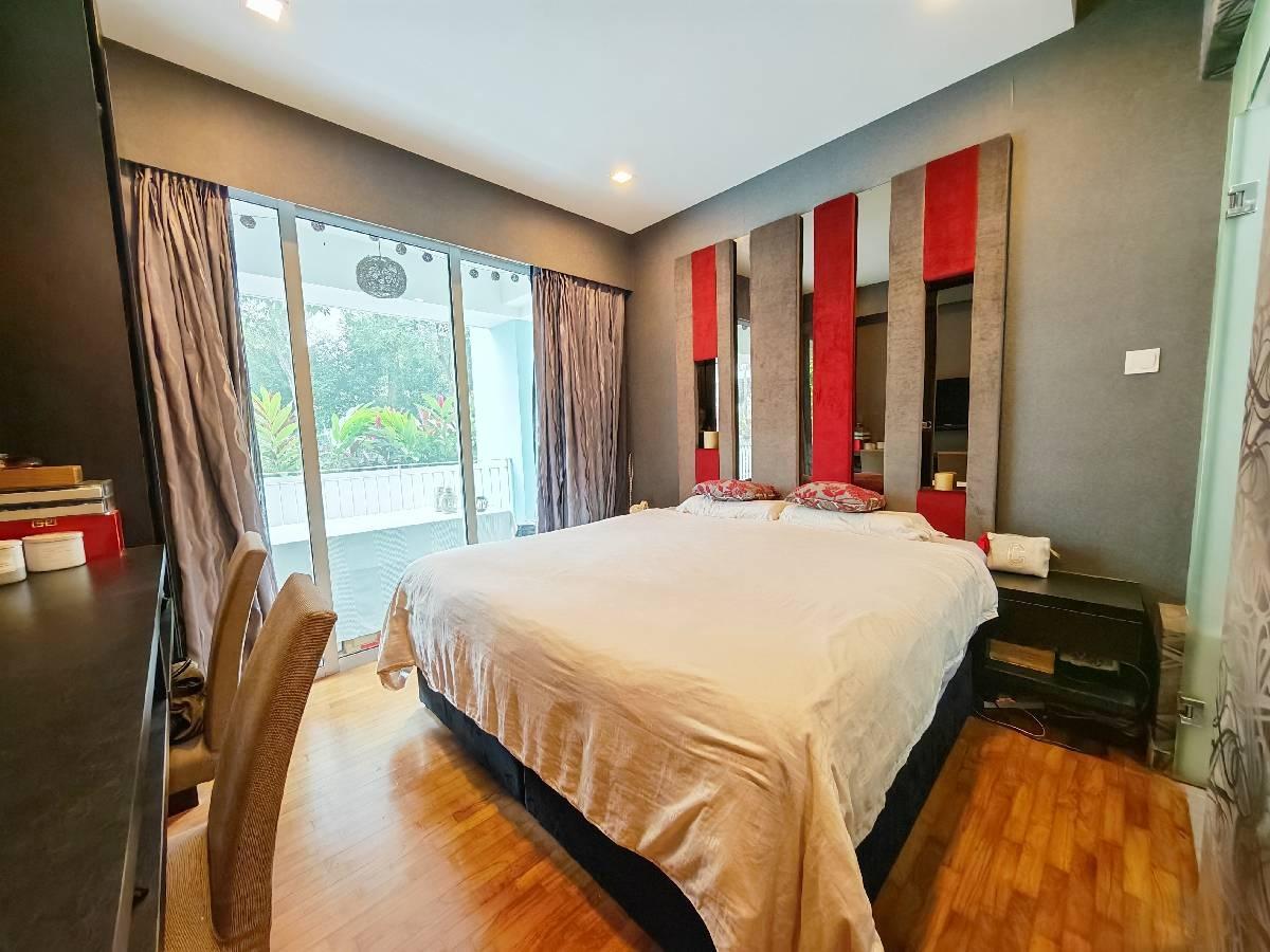 The Stellar Condominium For Sale, $2,470,000, 3 Bed 3 Bath 1,324 sqft $1,866.00 psf