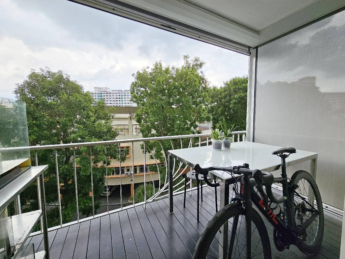 Ris Grandeur Condominium For Sale, $1,500,000, 2 Bed 2 Bath 1,066 sqft $1,407.00 psf