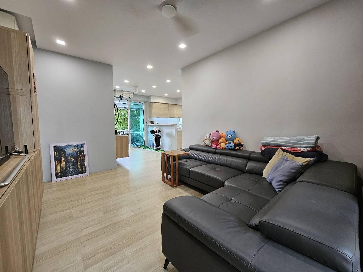 Ris Grandeur Condominium For Sale, $1,500,000, 2 Bed 2 Bath 1,066 sqft $1,407.00 psf