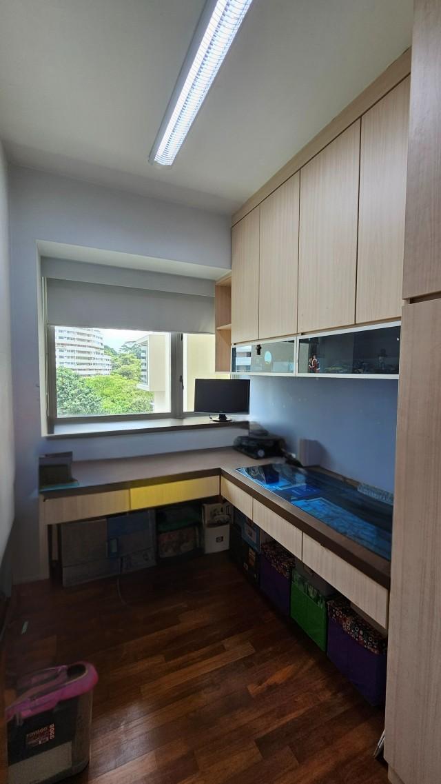 The Serenade @ Holland Condominium For Sale, $2,700,000, 4 Bed 4 Bath 1,539 sqft $1,754.00 psf