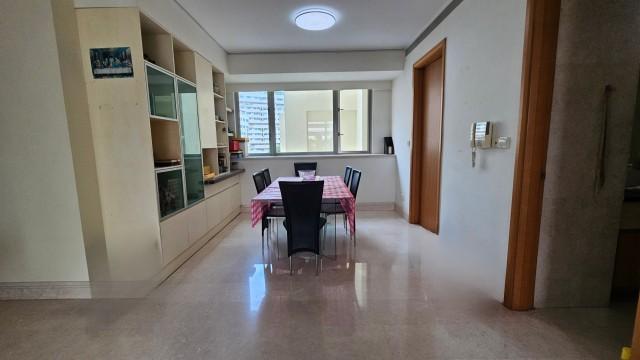 The Serenade @ Holland Condominium For Sale, $2,700,000, 4 Bed 4 Bath 1,539 sqft $1,754.00 psf