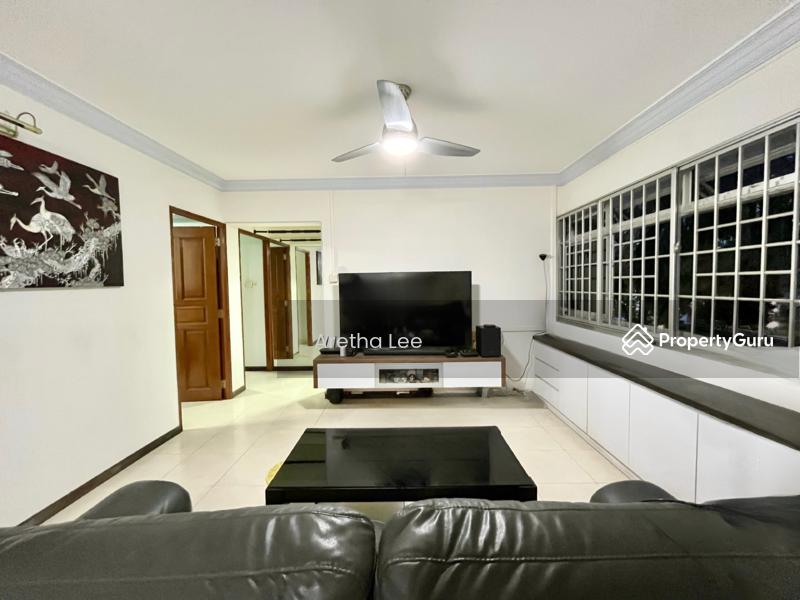 705 Pasir Ris Drive 10