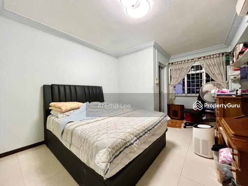 705 Pasir Ris Drive 10