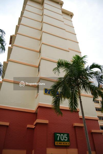 705 Pasir Ris Drive 10
