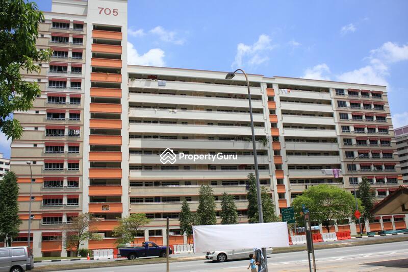 705 Jurong West Street 71