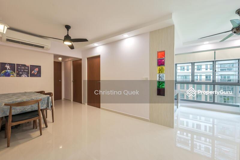 Prop-GPT: HDB Flat: D19 Punggol 315A Punggol Way