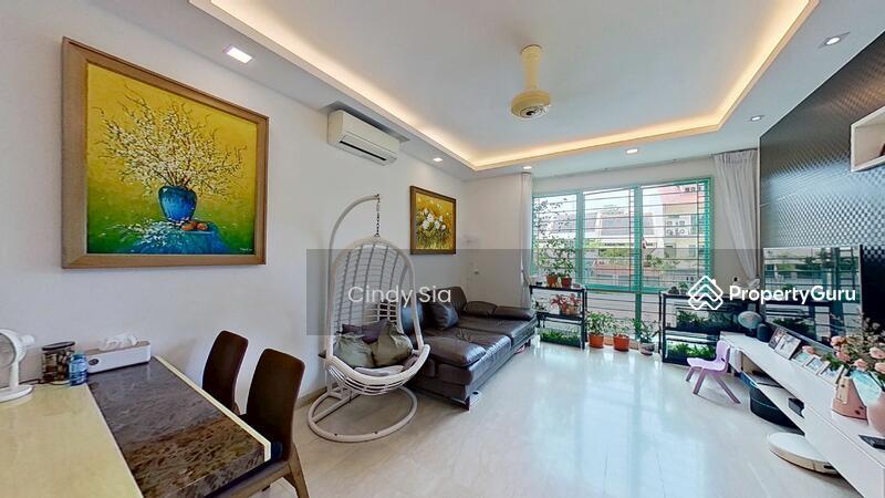 Prop-GPT: Condominium: D23  Hazel Park Condo