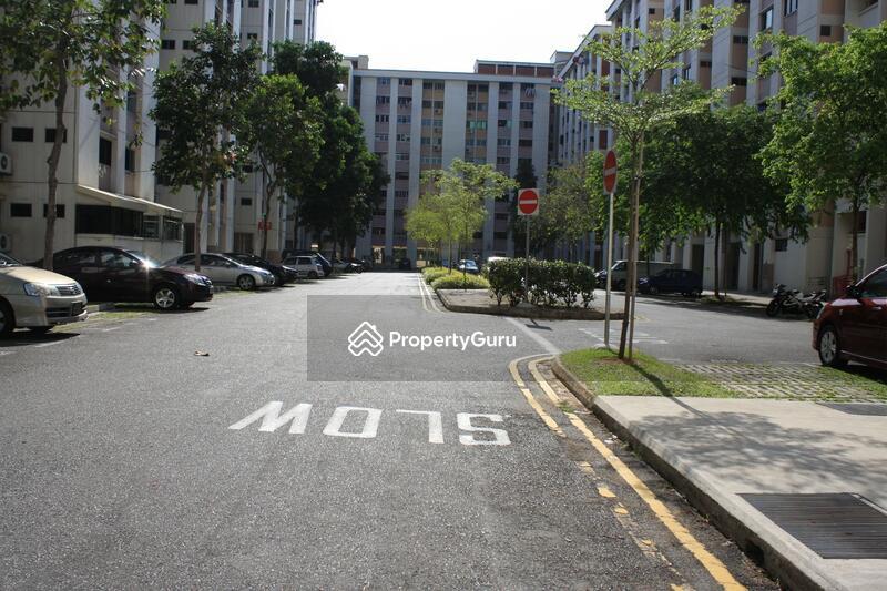 HDB Flat for Sale: Yishun, D27, 760720