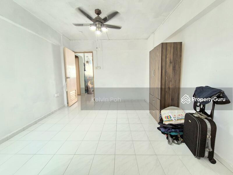 HDB Flat for Sale: Yishun, D27, 760720