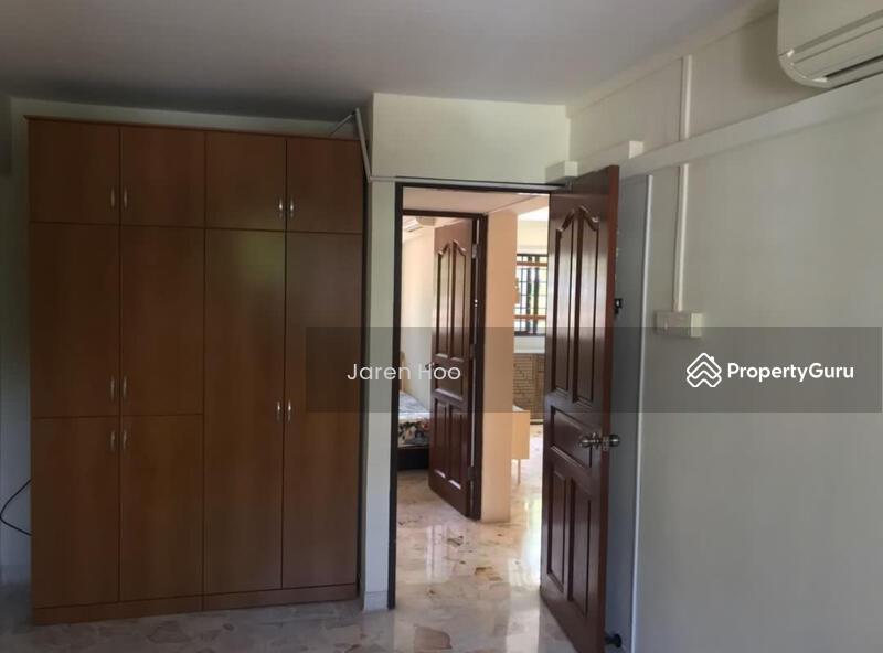 HDB Flat for Sale: Jurong, D22, 600113