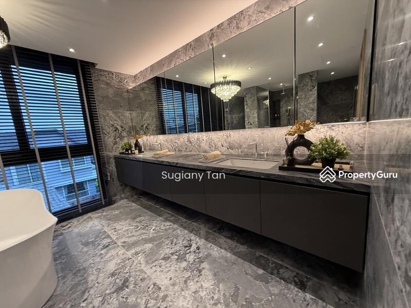 Bungalow for Sale: Potong Pasir, D13, 358236