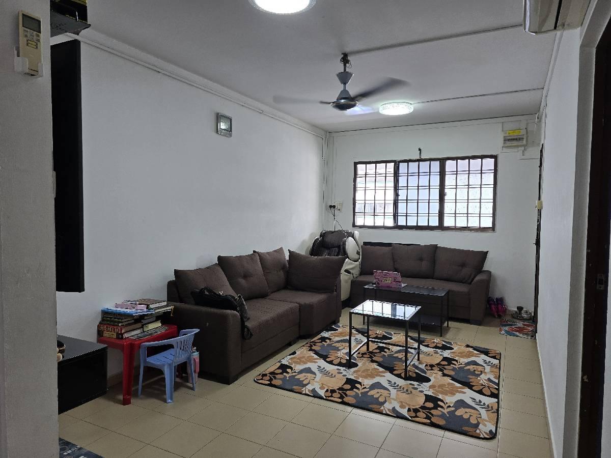 Blk 250 Bangkit Road
250 Bangkit  HDB Apartment For Sale, $480,000, 2 Bed 2 Bath 797 sqft $602.00 psf